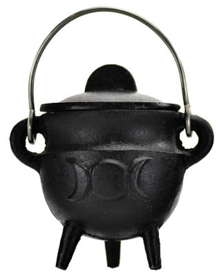 Triple Moon cast iron cauldron w/ lid 2 3/4"